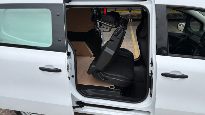 Renault Kangoo L2 Diesel LL21 Blue dCi 95 Advance [Safety] Crew Van